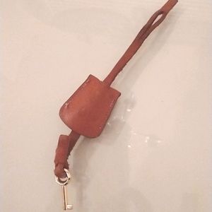 Vintage Dooney & Bourke British Tan Satchel Key